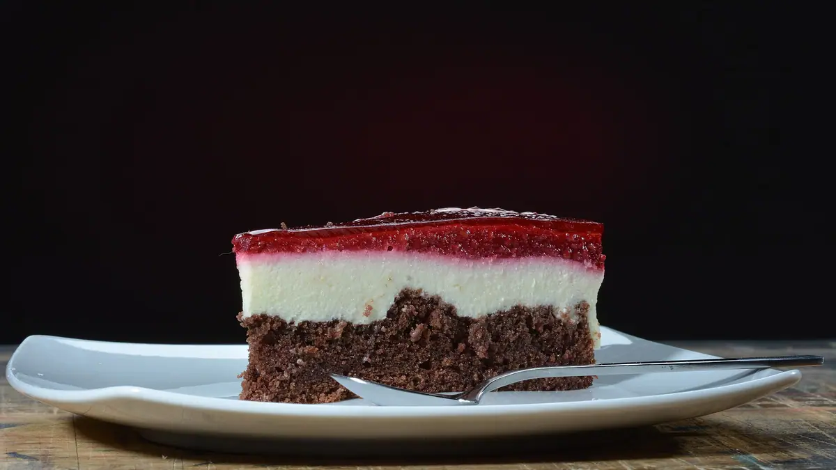 Desi's Cakes – cake shop in Walthamstow, London